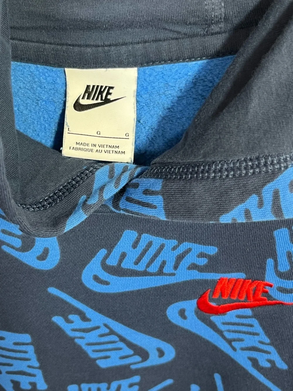 Nike sportswear pullover